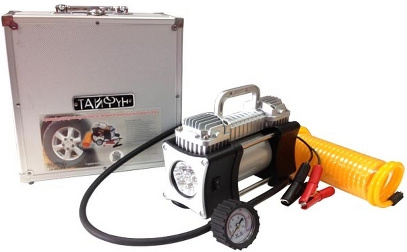 Компрессор авто 12V 802SG (ТАЙФУН)