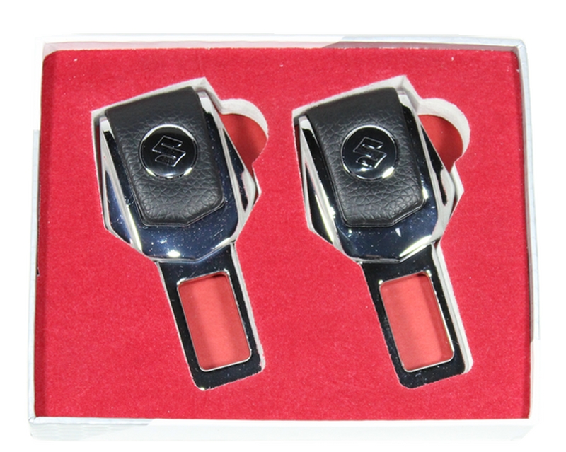 Заглушка ремня безопасности SUZUKI металл+кожа