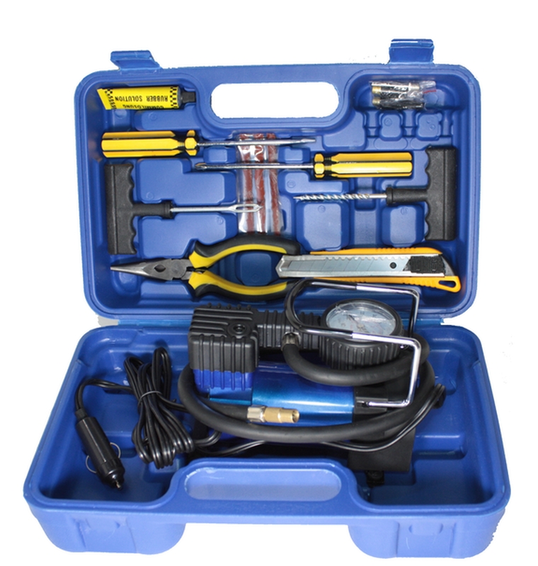 Компрессор авто АС 575ма МАЯКАВТО в кейсе с набором инструментов